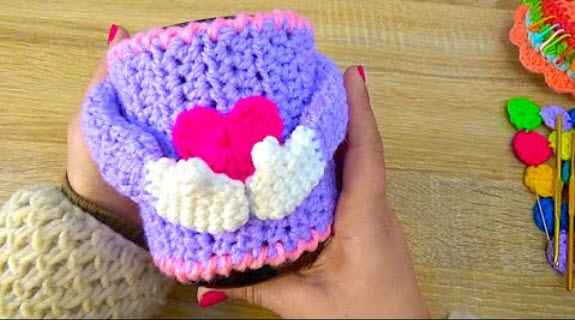 Free Knitted & Crochet Mug Sweaters Patterns – Cozy Covers & Amigurumi Crafts