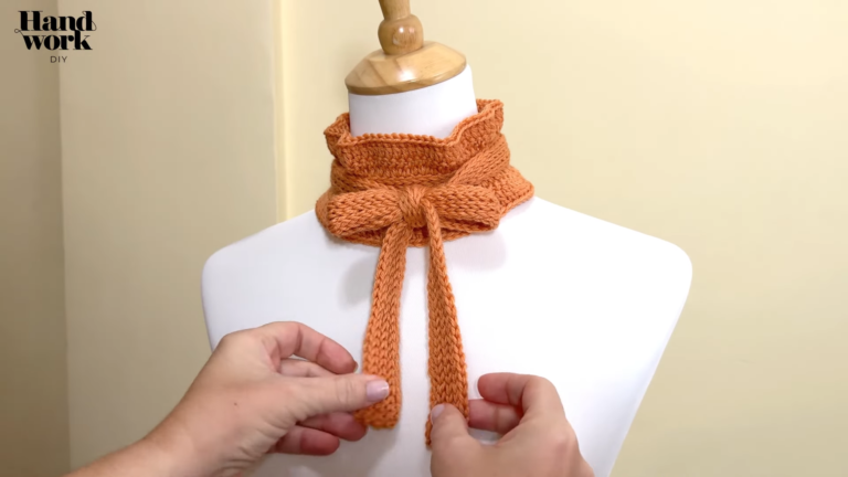 Knitting Crochet Neck Wraps Scarf Patterns for All Seasons