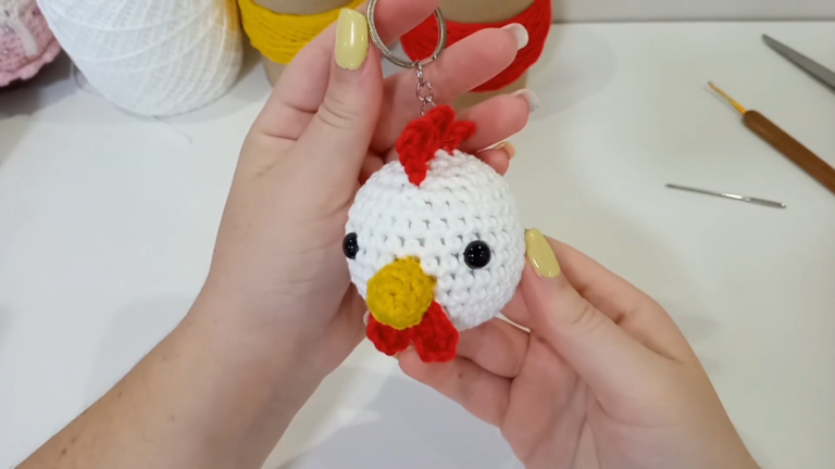 Mesmerizing Crochet Rooster Keychain Amigurumi Easy Step-by-Step Pattern
