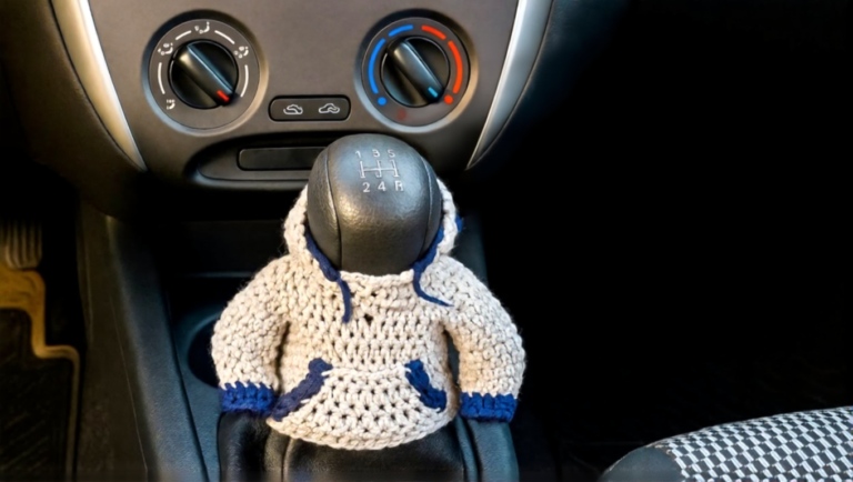 Crochet Car Sweater – Gear Shift Cover