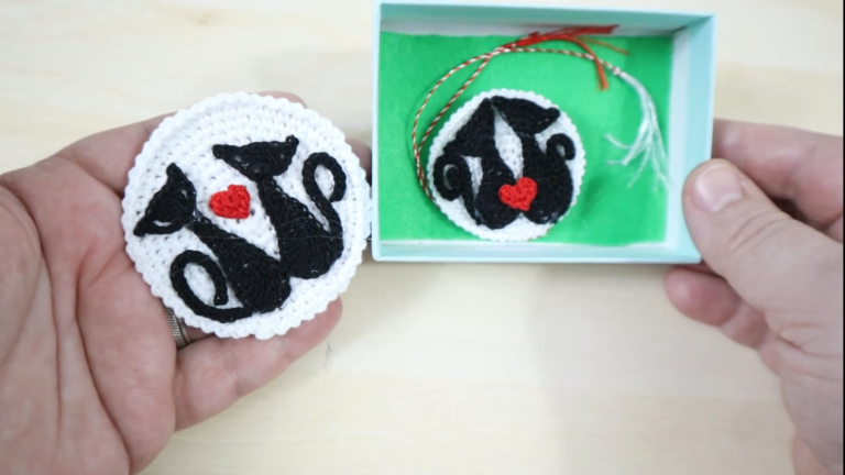 Passionate Crochet Cat Keychain Amigurumi Magnet & Brooch Pattern