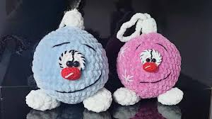 Sparkling Crochet Globe Keychain Amigurumi Ball Pattern for Beginners