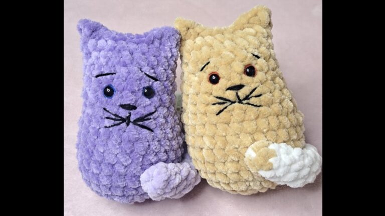 Sparkling Crochet Fluffy Cat Toy Beginner Amigurumi Plush Pattern