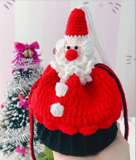 Creative Crochet Santa Bag Gift Patterns to Make Christmas Extra Special