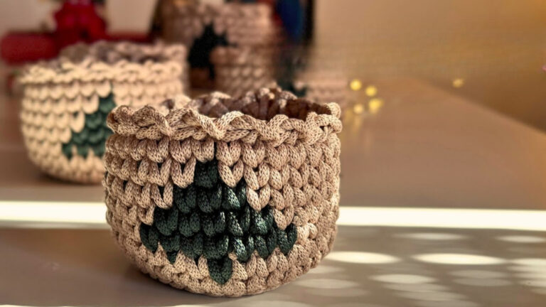 Modern Free Crochet Planters & Baskets Patterns for Home Decoration Ideas