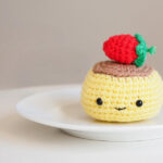 Sweet Treat Crochet Pudding Amigurumi Fun Dessert-Inspired Craft