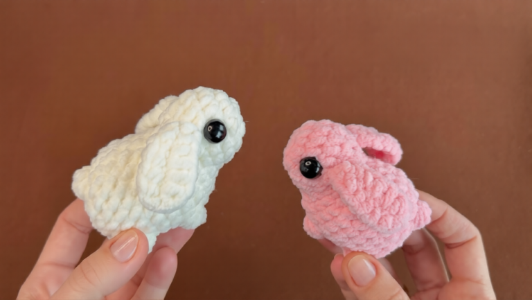 Luxurious Crochet Bunny Keychain 20-Minute for Beginners Pattern
