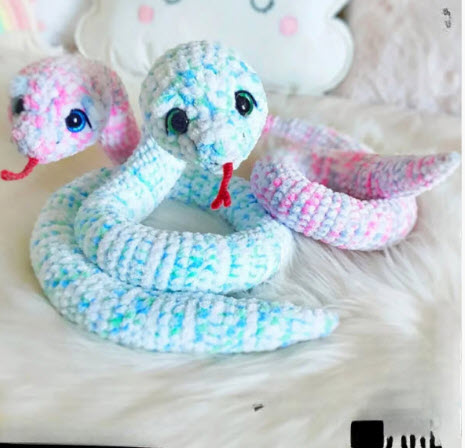 Cuddly Crochet Snake Amigurumi Pattern That Slays Fashion