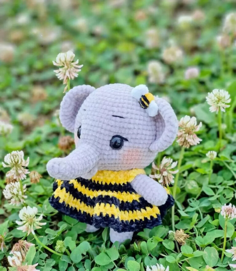 Charming Crochet Bee Elephant Plush – Free Amigurumi Pattern