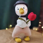 Easy Crochet Tulip Flower – Free Pattern for Beginners