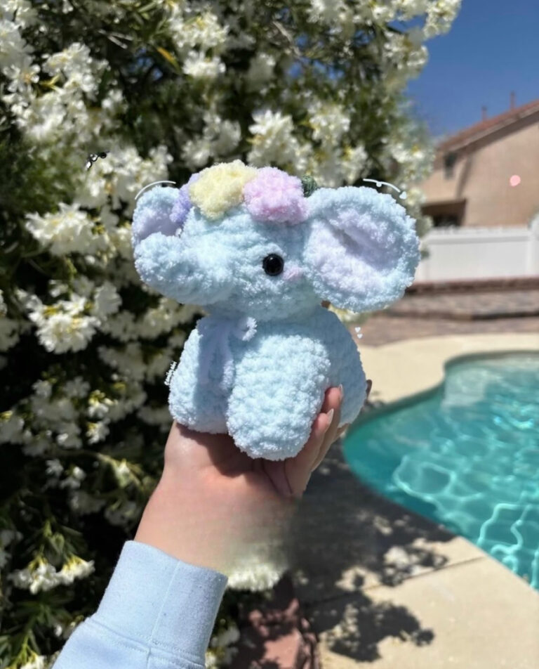 Crochet Flower Crown Elephant Amigurumi Pattern for Unique Décor