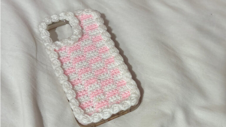 Handmade Crochet Phone Cover Patterns for Every Phone Model