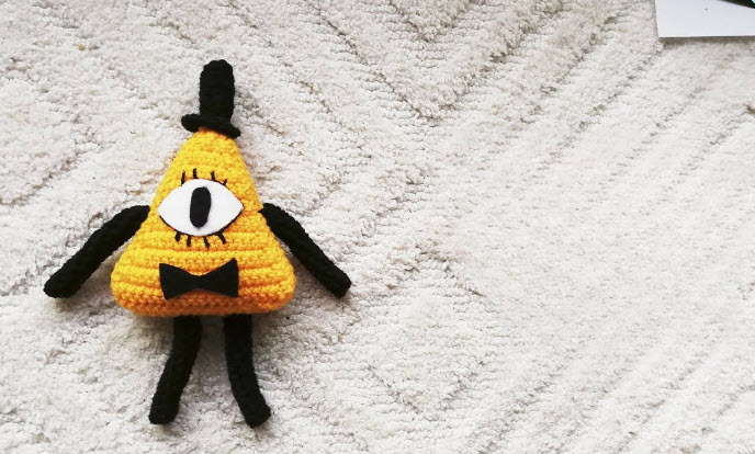 Crochet Triangle Character Amigurumi Pattern with Top Hat