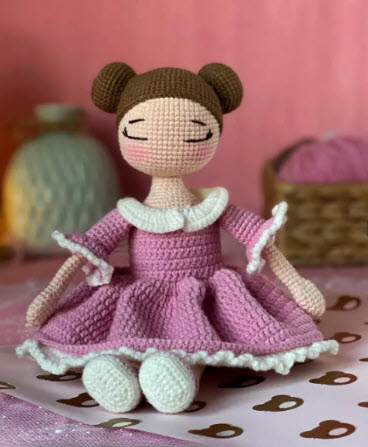 Crochet Doll Amigurumi Pattern with a Pink Dress