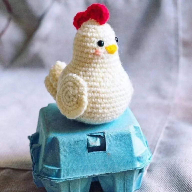 Adorable Crochet Chicken Amigurumi DIY Cute Farm Animal Pattern