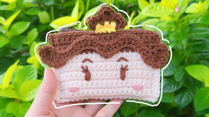 Easy Crochet Princess Card Holder Pattern for Beginners