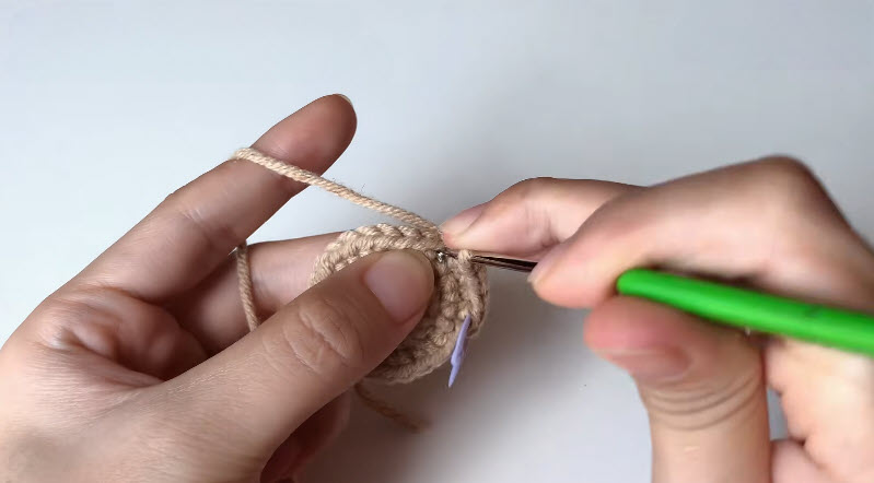 Crochet Cat Head Keychain Amigurumi Pattern Toy