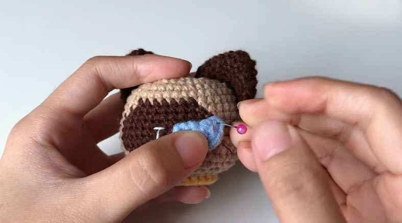 Crochet Cat Head Keychain Amigurumi Pattern Toy