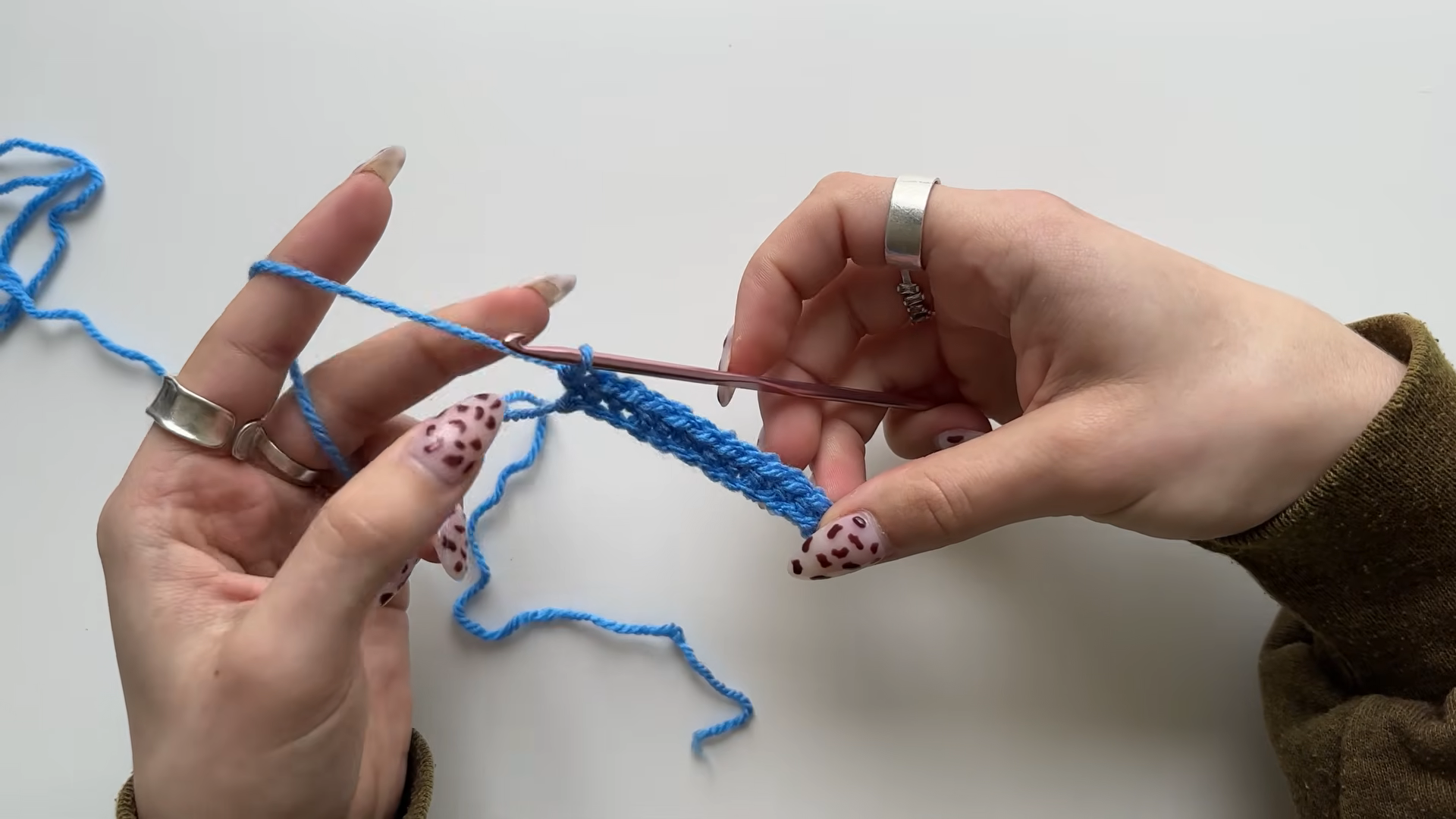 Crochet Off Shoulder Sweater Pattern for Beginners