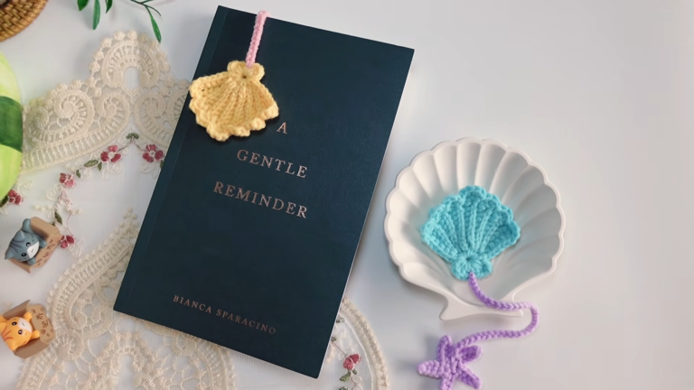 Crochet Seashell Bookmark Pattern for Book Lovers