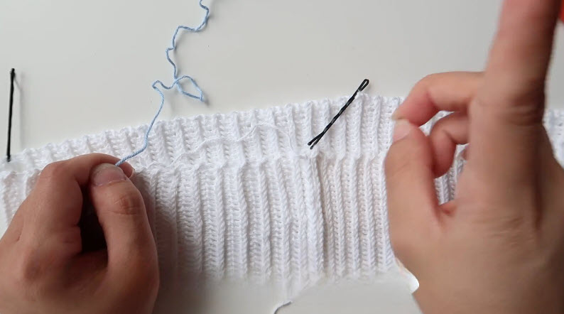 Crochet Summer Shorts Pattern with Elegant Style