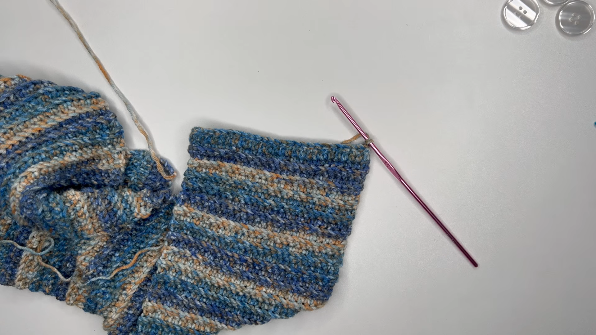 Free Crochet Foldover Shorts Pattern With Buttons