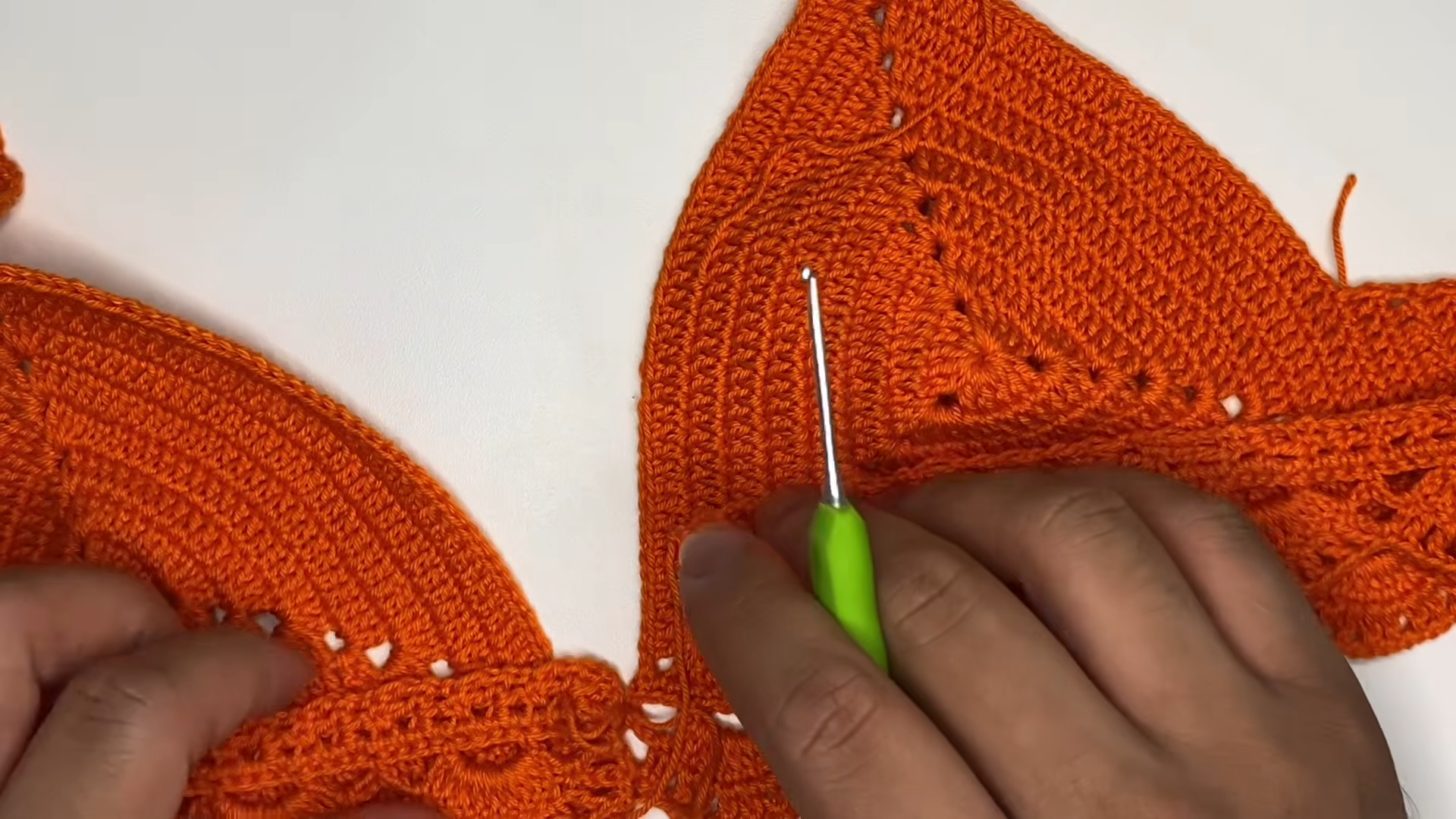 Free Crochet Halter Bralette Top Pattern for Beach Days