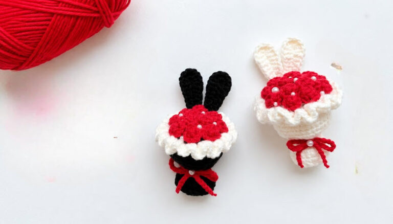 Charming Crochet Bunny Bouquet Pattern for Home Décor