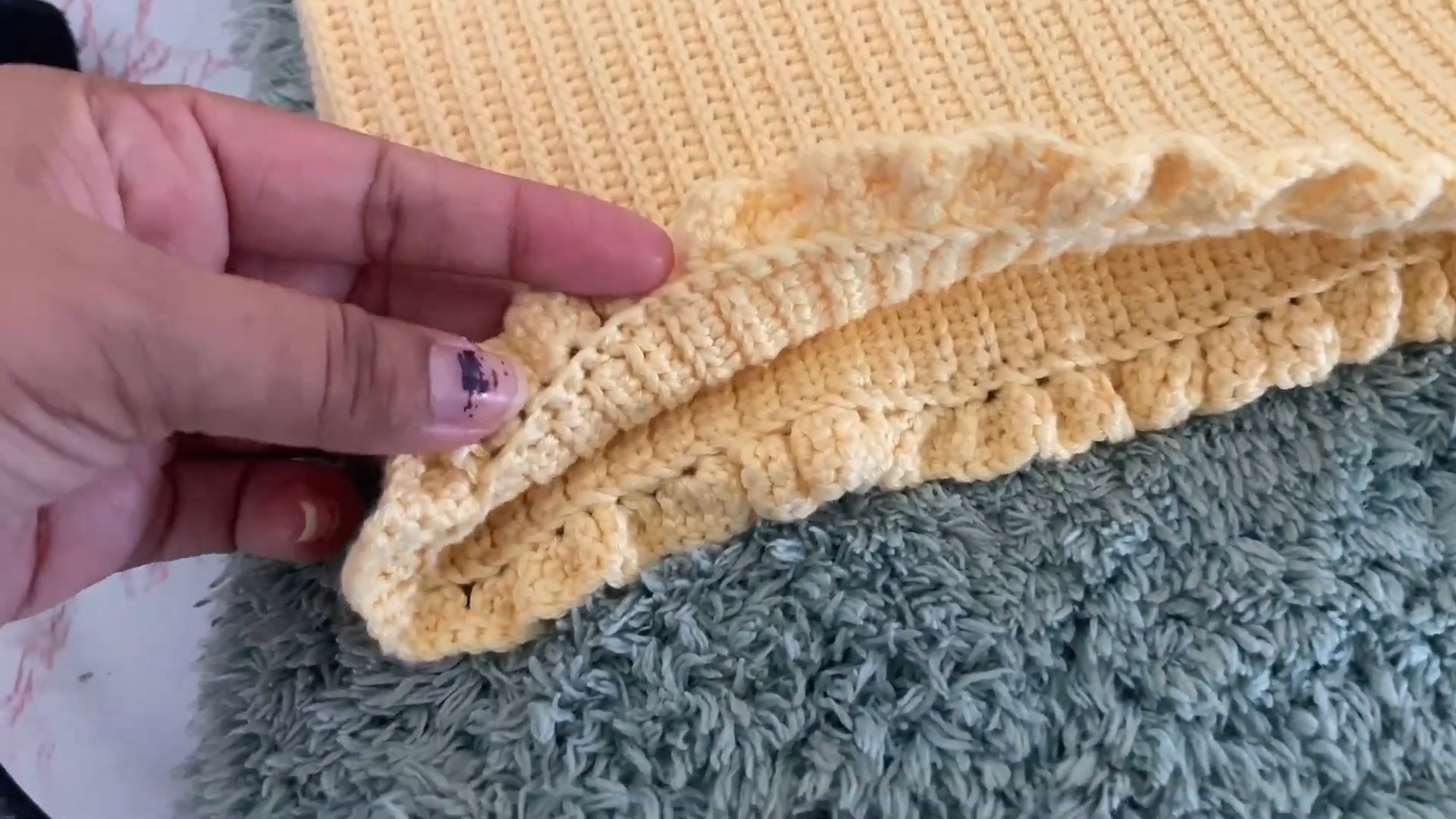 Folded crochet edge showing ruffle trim texture