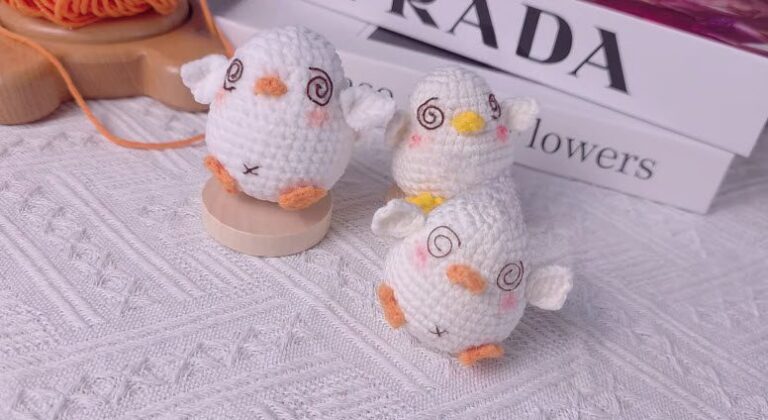 Crochet Dizzy Duck Pattern With Swirly Eyes