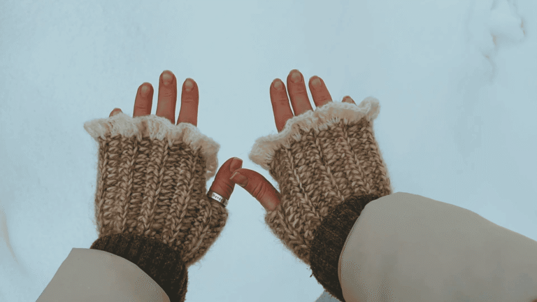 Ruffled Crochet Fingerless Mittens Pattern for Cold Days